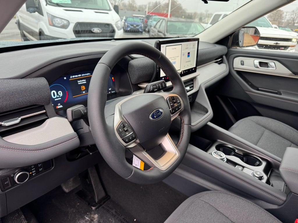 2026 Ford Explorer Active AWD