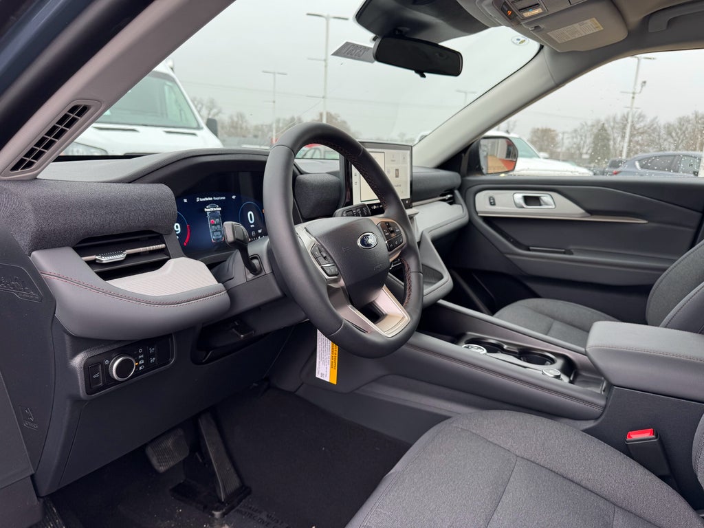 2026 Ford Explorer Active AWD