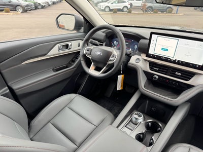 2026 Ford Explorer Active AWD