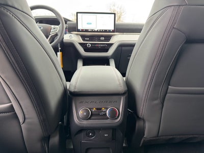 2026 Ford Explorer Active AWD