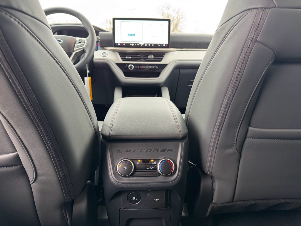 2026 Ford Explorer Active AWD