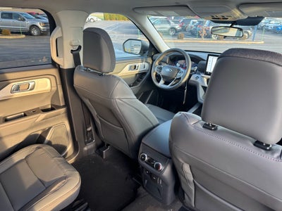 2026 Ford Explorer Active AWD