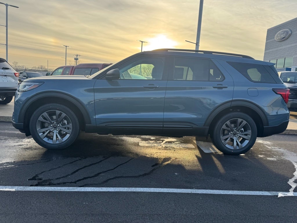 2026 Ford Explorer Active AWD