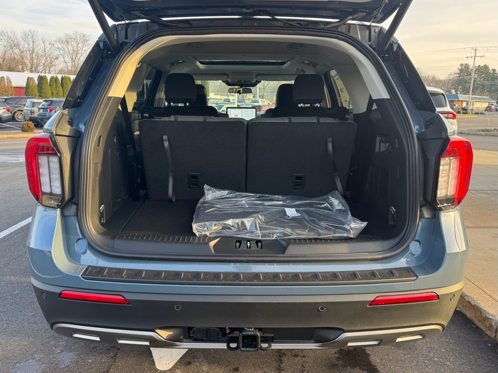 2026 Ford Explorer Active AWD