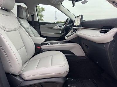 2026 Ford Explorer Active AWD