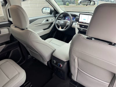 2026 Ford Explorer Active AWD