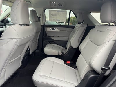 2026 Ford Explorer Active AWD