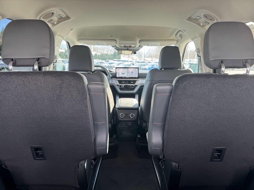 2026 Ford Explorer Active AWD