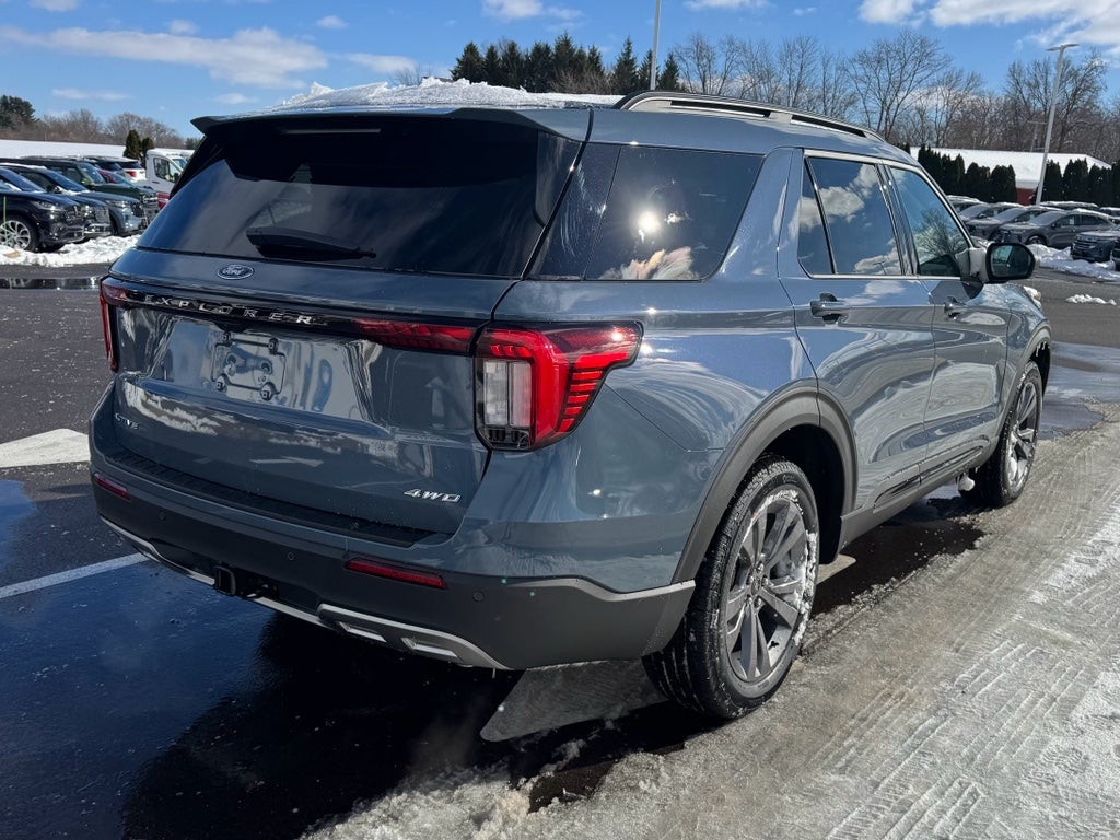 2026 Ford Explorer Active AWD