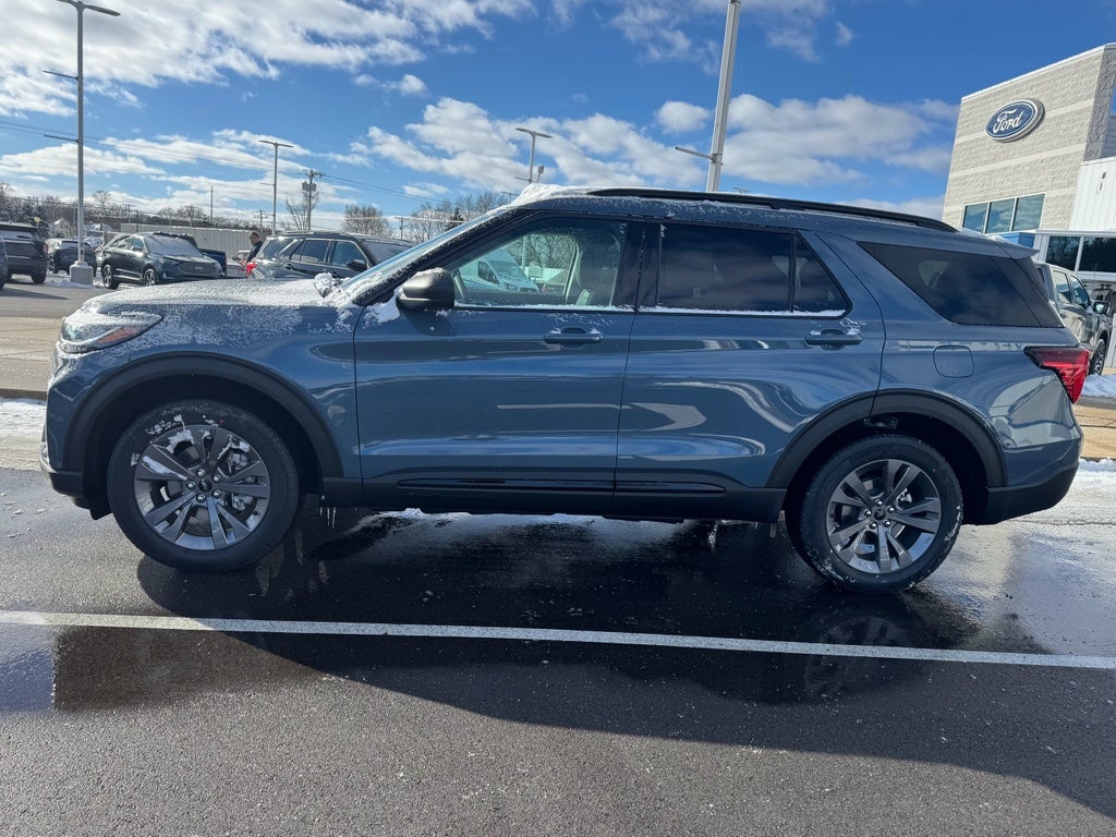 2026 Ford Explorer Active AWD