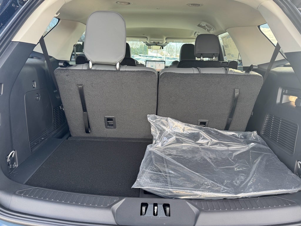 2026 Ford Explorer Active AWD