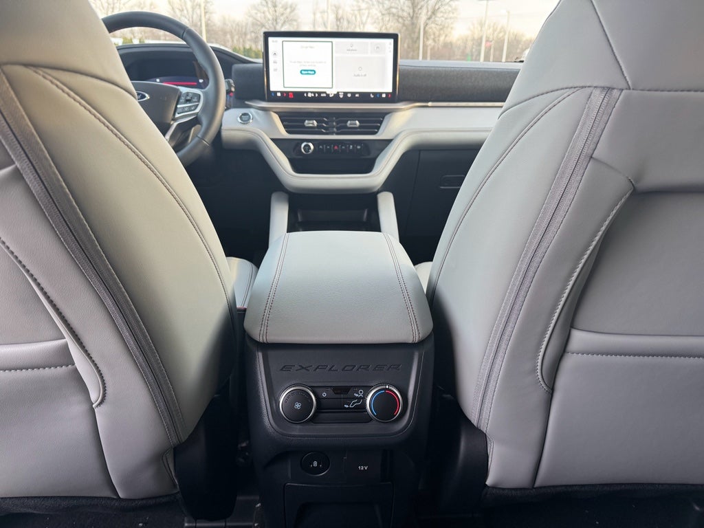 2026 Ford Explorer Active AWD
