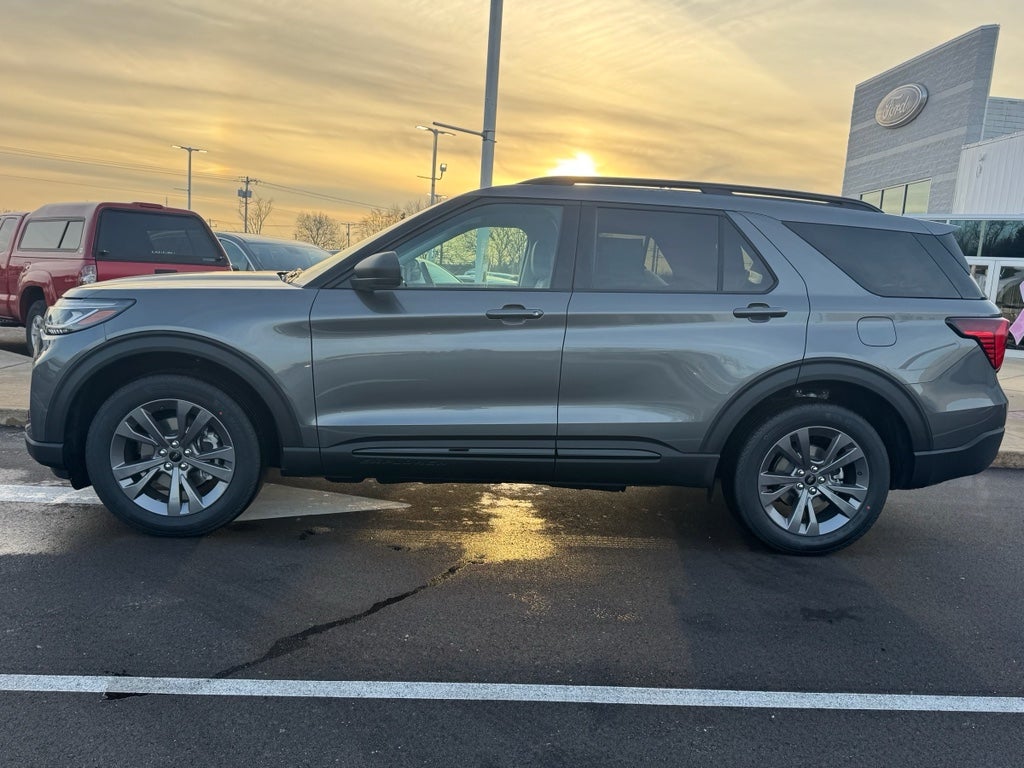 2026 Ford Explorer Active AWD