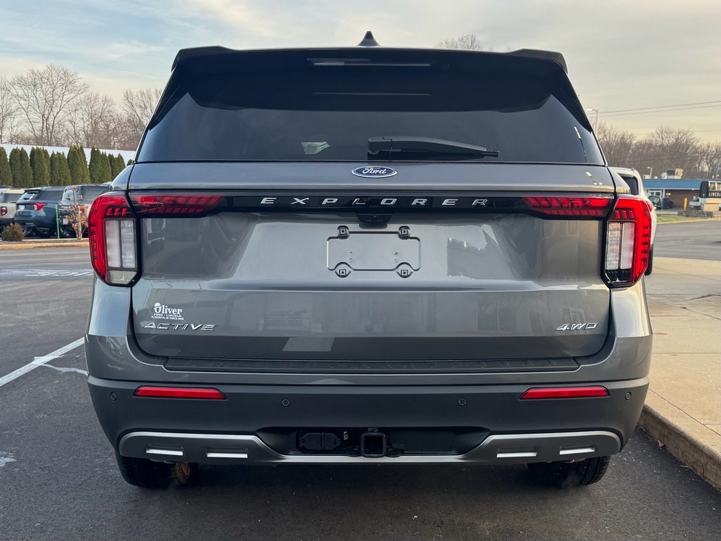 2026 Ford Explorer Active AWD