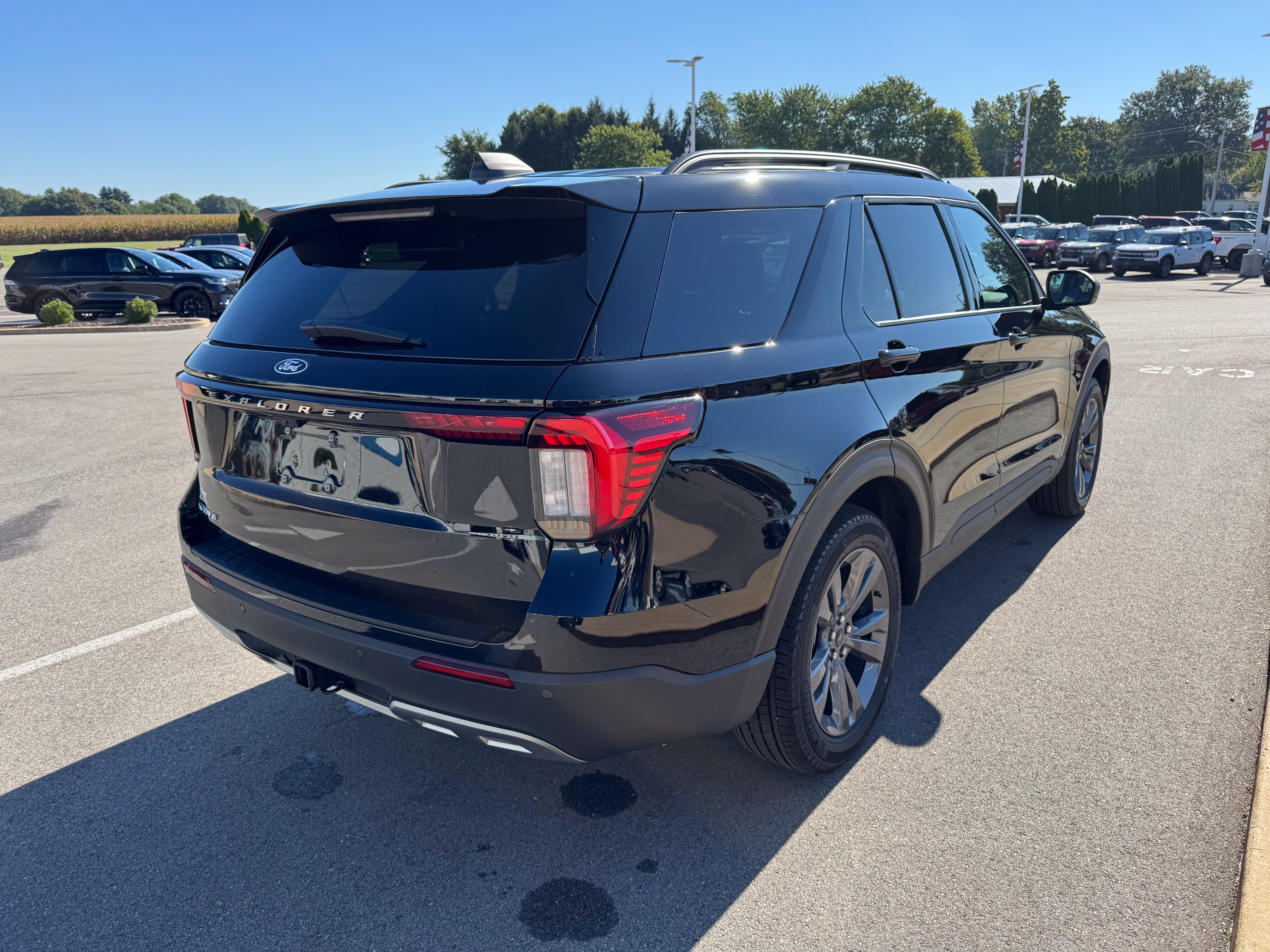2027 Ford Explorer Active