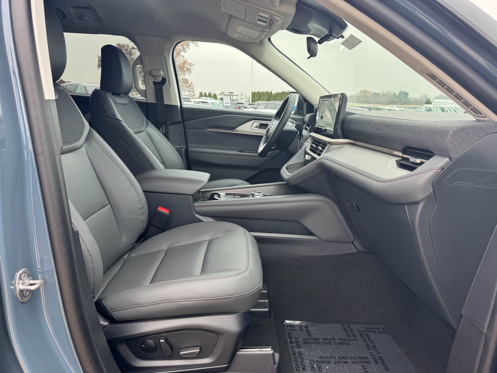 2026 Ford Explorer Active AWD