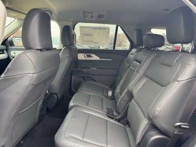 2026 Ford Explorer Active AWD