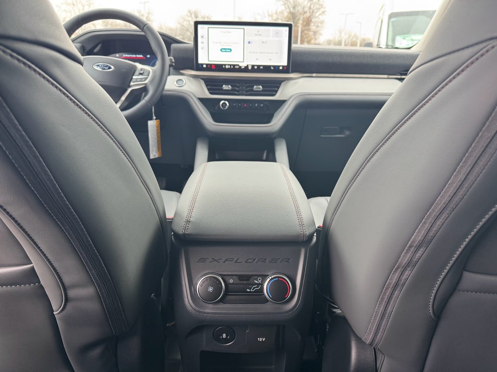 2026 Ford Explorer Active AWD