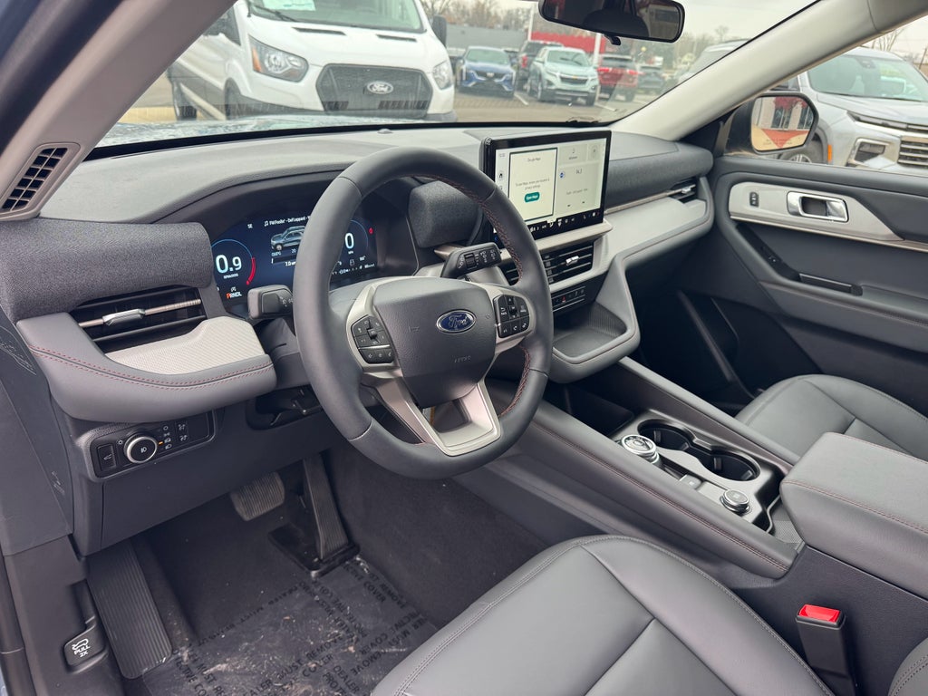 2026 Ford Explorer Active AWD