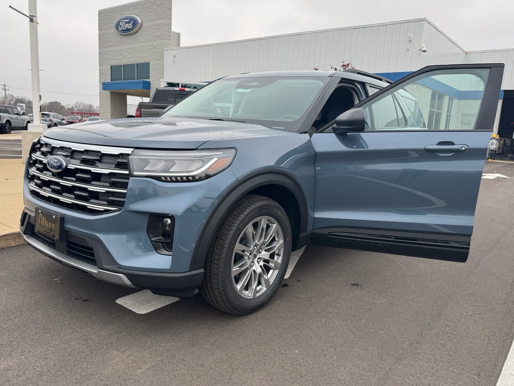 2026 Ford Explorer Active AWD