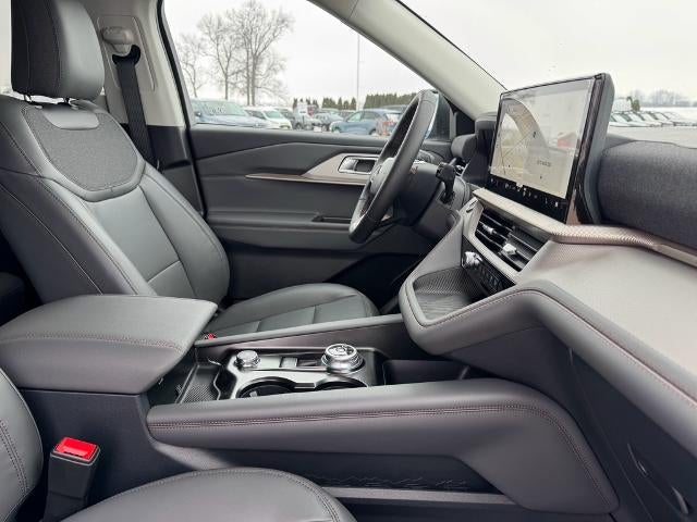 2026 Ford Explorer Active AWD