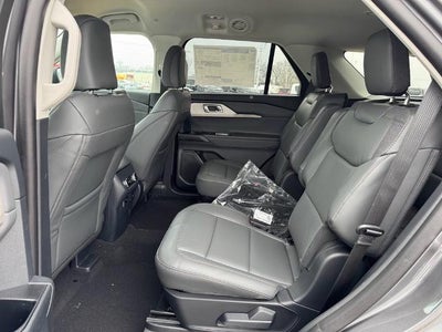 2026 Ford Explorer Active AWD