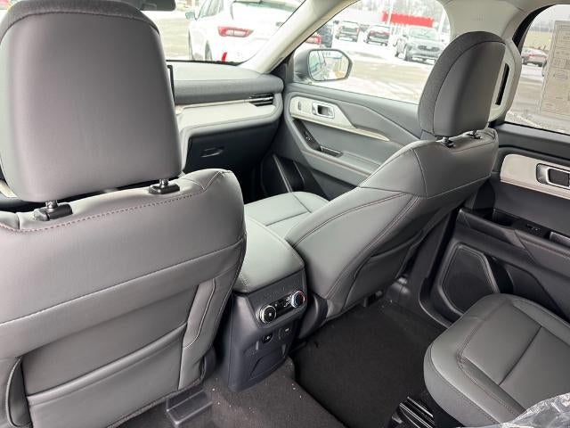 2026 Ford Explorer Active AWD