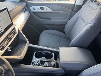 2026 Ford Explorer Active AWD