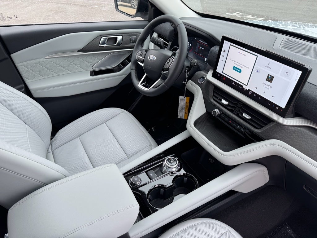 2026 Ford Explorer Platinum 4WD