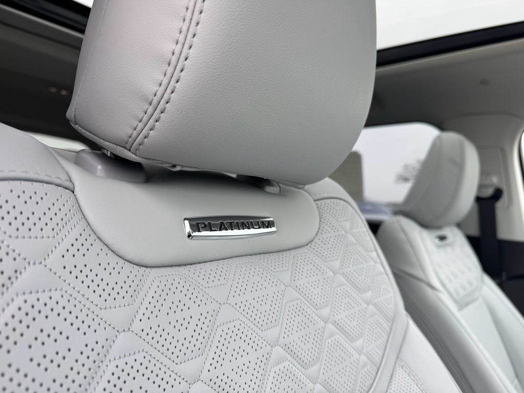 2026 Ford Explorer Platinum 4WD