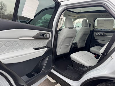 2026 Ford Explorer Platinum 4WD