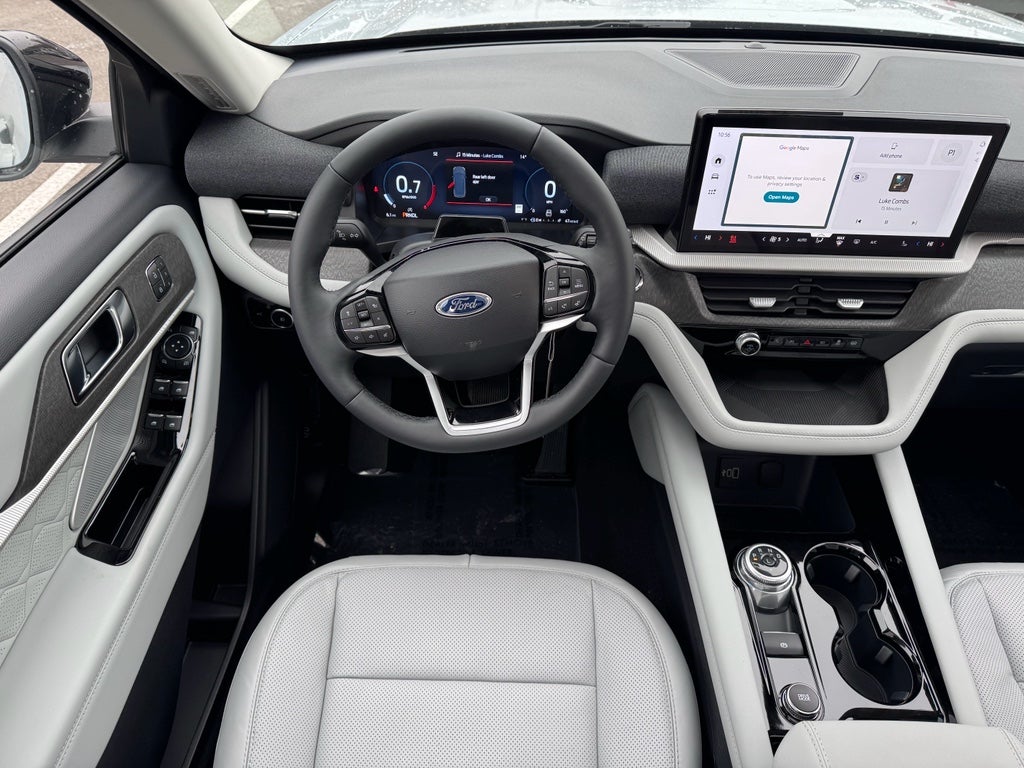 2026 Ford Explorer Platinum 4WD