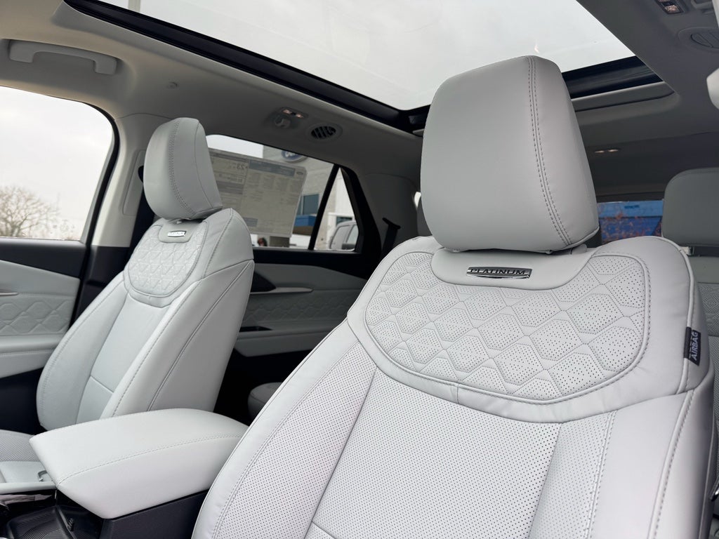 2026 Ford Explorer Platinum 4WD