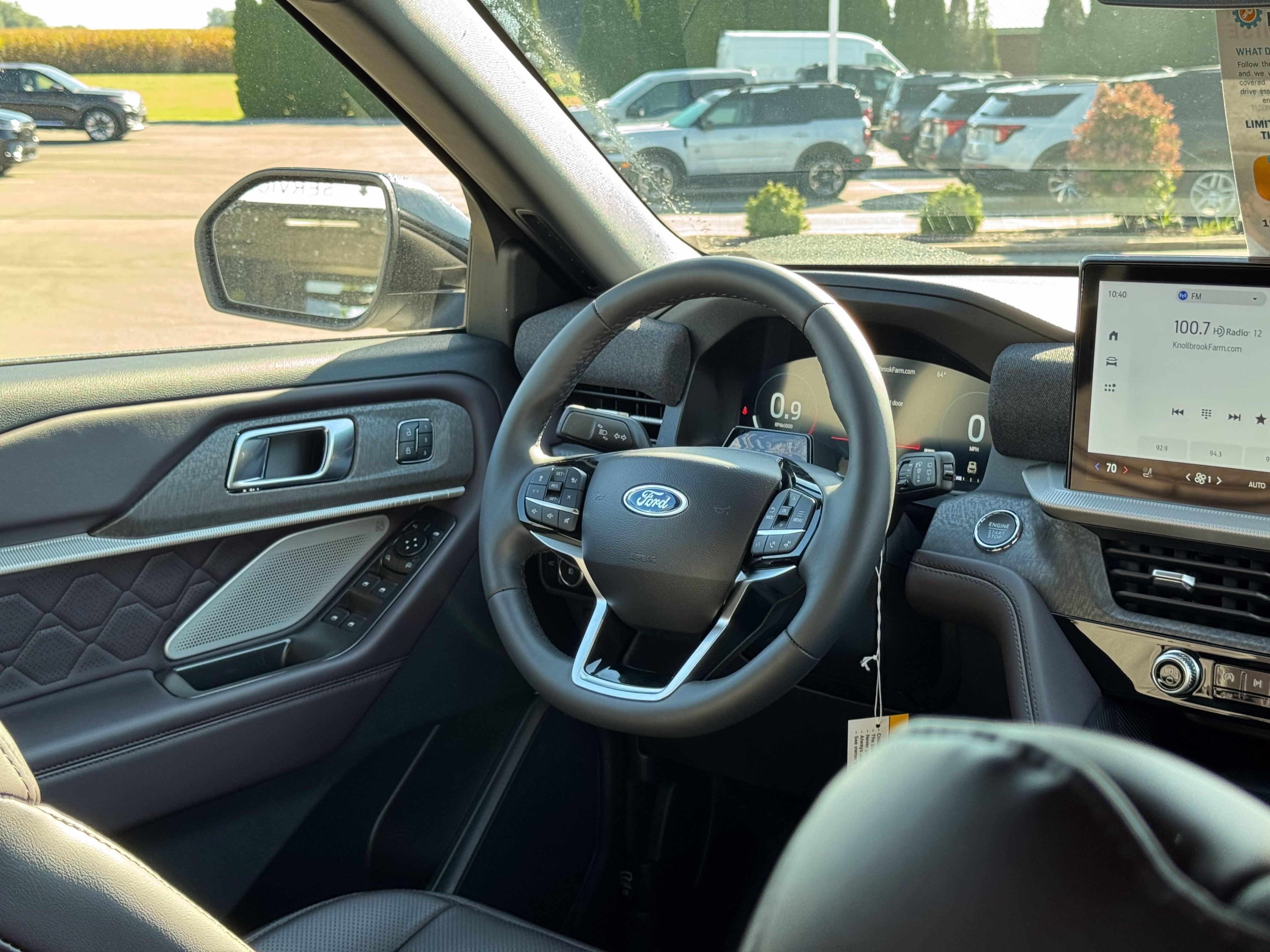 2027 Ford Explorer Platinum