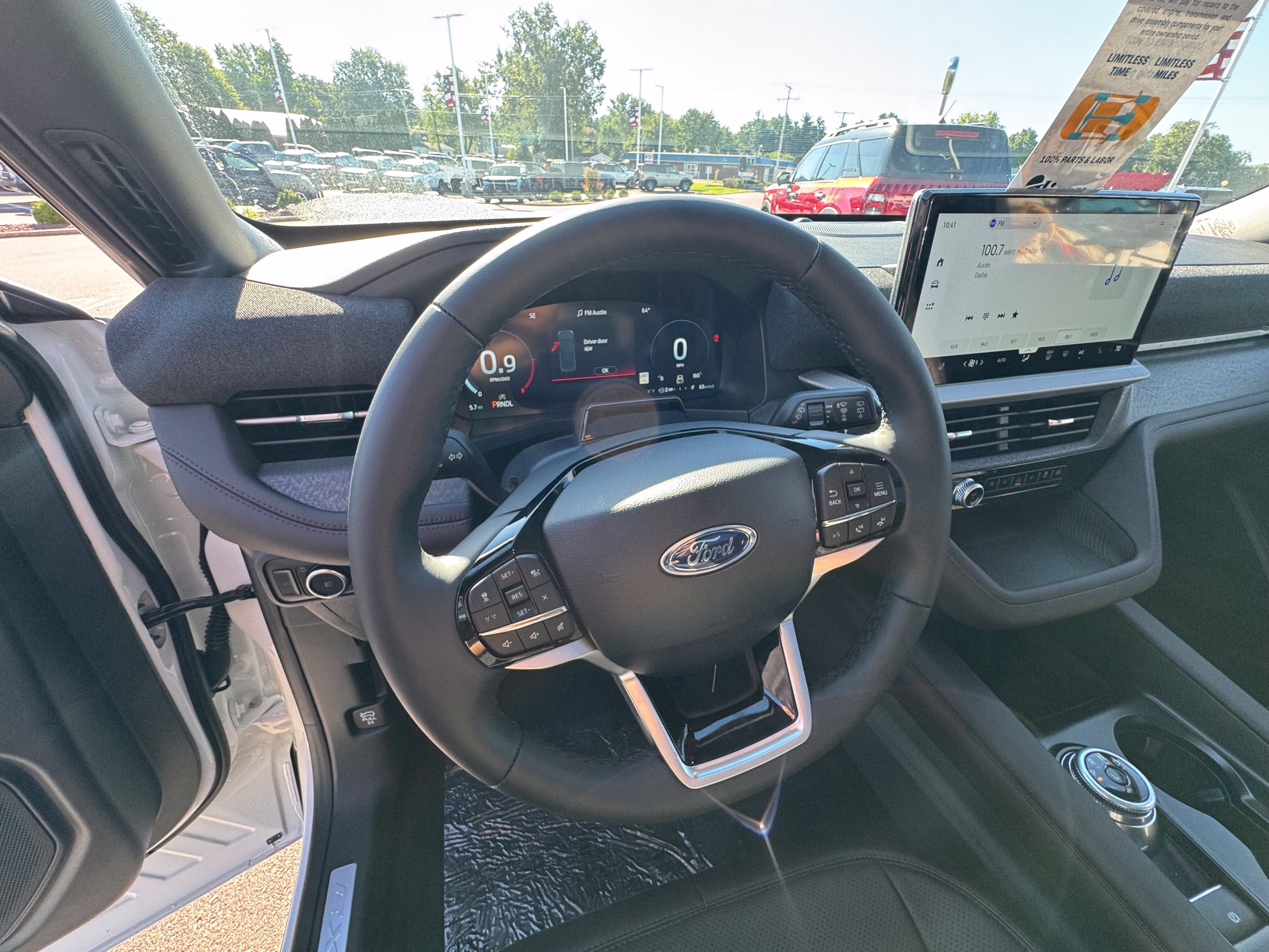 2027 Ford Explorer Platinum