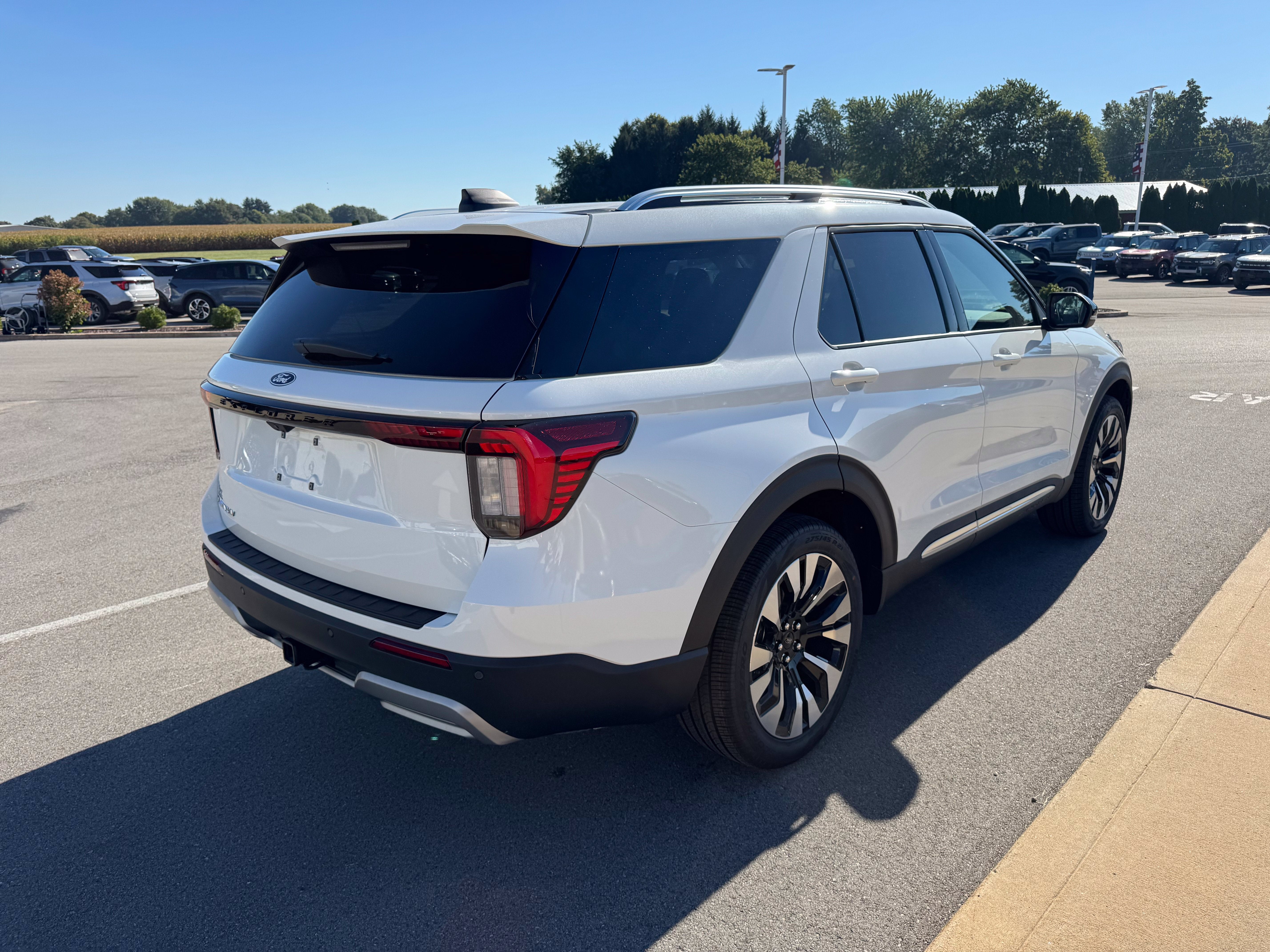 2027 Ford Explorer Platinum
