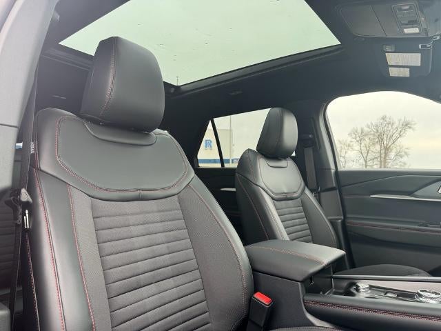 2026 Ford Explorer ST-Line 4WD