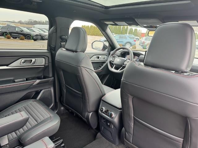 2026 Ford Explorer ST-Line 4WD