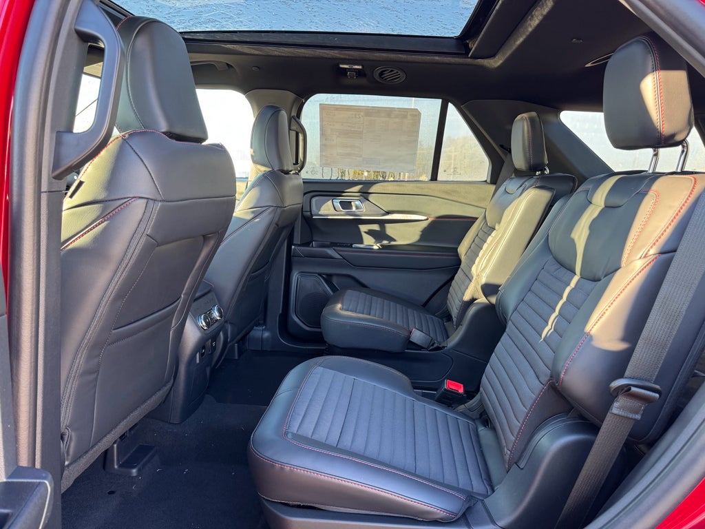 2026 Ford Explorer ST-Line 4WD