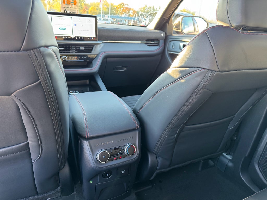 2026 Ford Explorer ST-Line 4WD