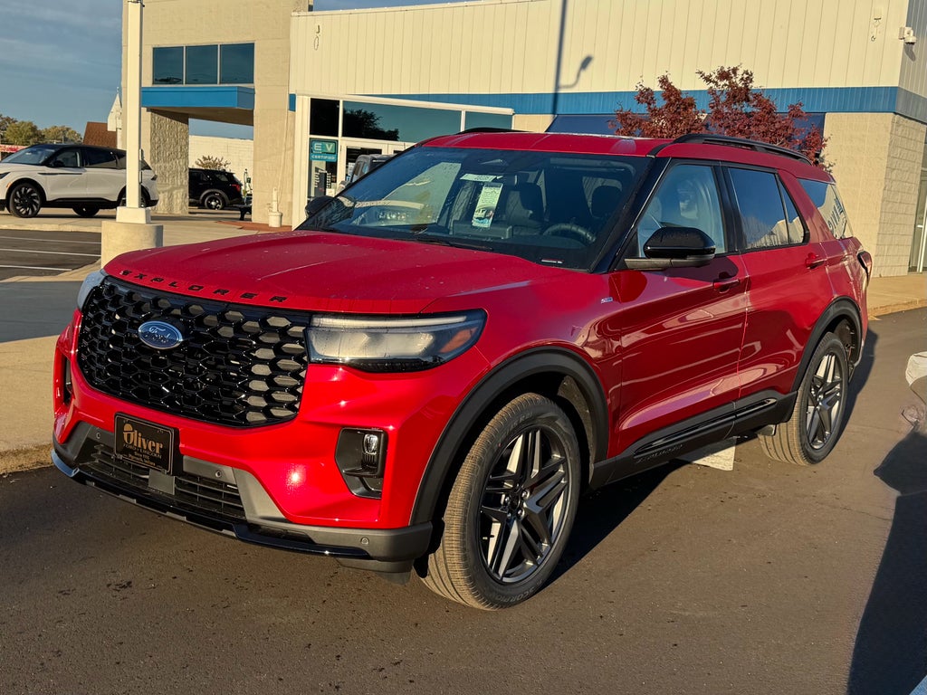 2026 Ford Explorer ST-Line 4WD