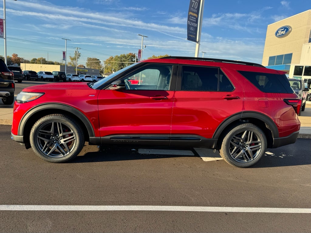 2026 Ford Explorer ST-Line 4WD