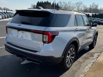 2026 Ford Explorer ST-Line 4WD