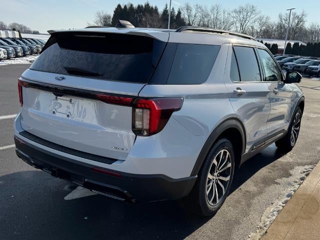 2026 Ford Explorer ST-Line 4WD