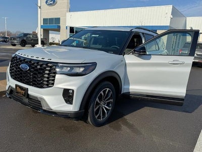 2026 Ford Explorer ST-Line 4WD