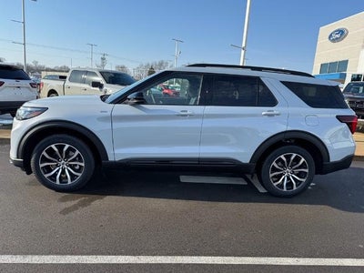 2026 Ford Explorer ST-Line 4WD