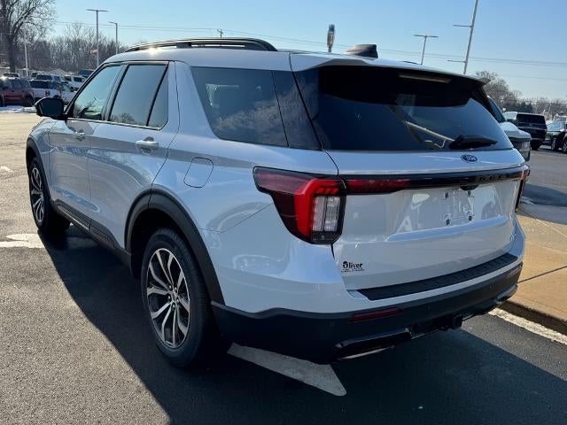 2026 Ford Explorer ST-Line 4WD