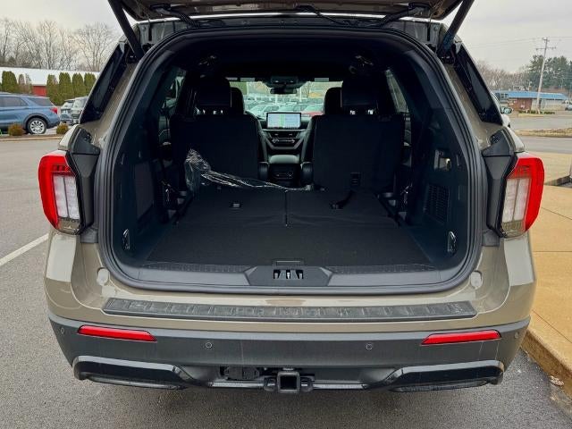 2026 Ford Explorer ST-Line 4WD