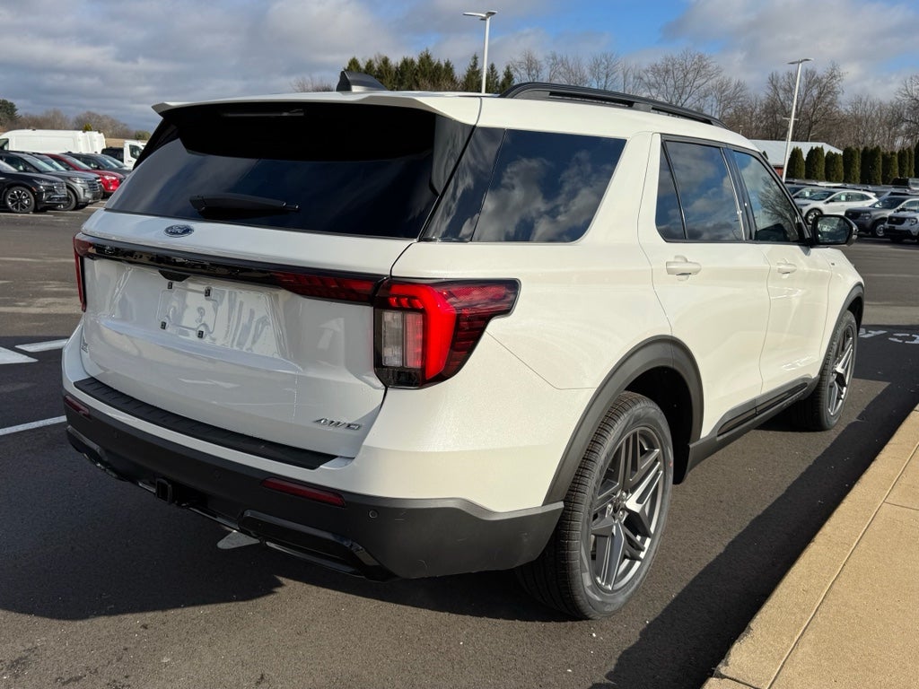 2026 Ford Explorer ST-Line 4WD