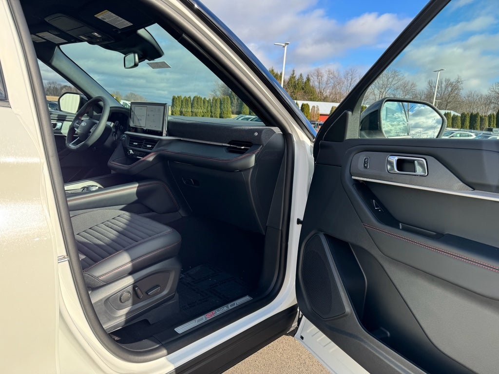 2026 Ford Explorer ST-Line 4WD